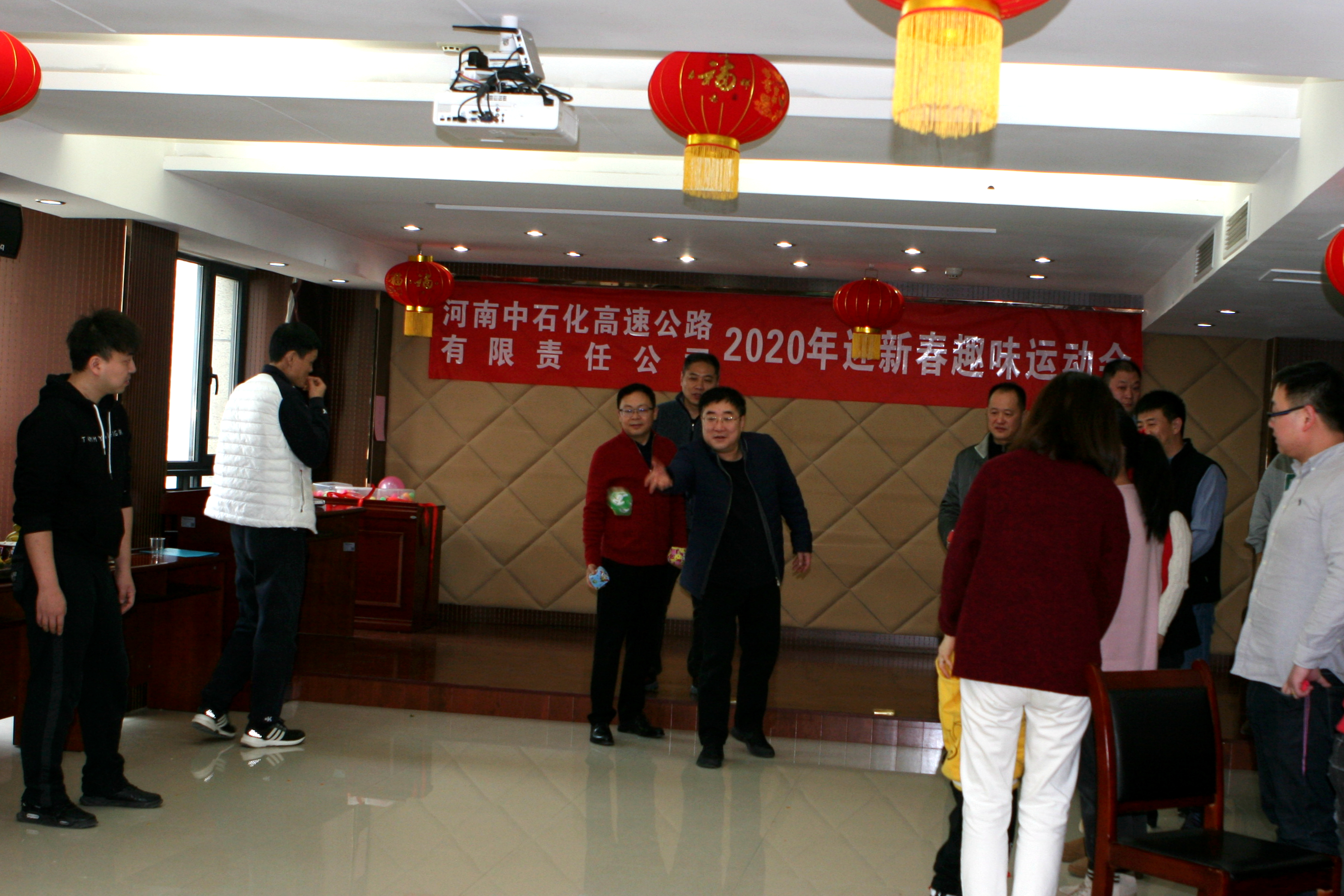 趙總_wps圖片.jpg 趙總_wps圖片.jpg