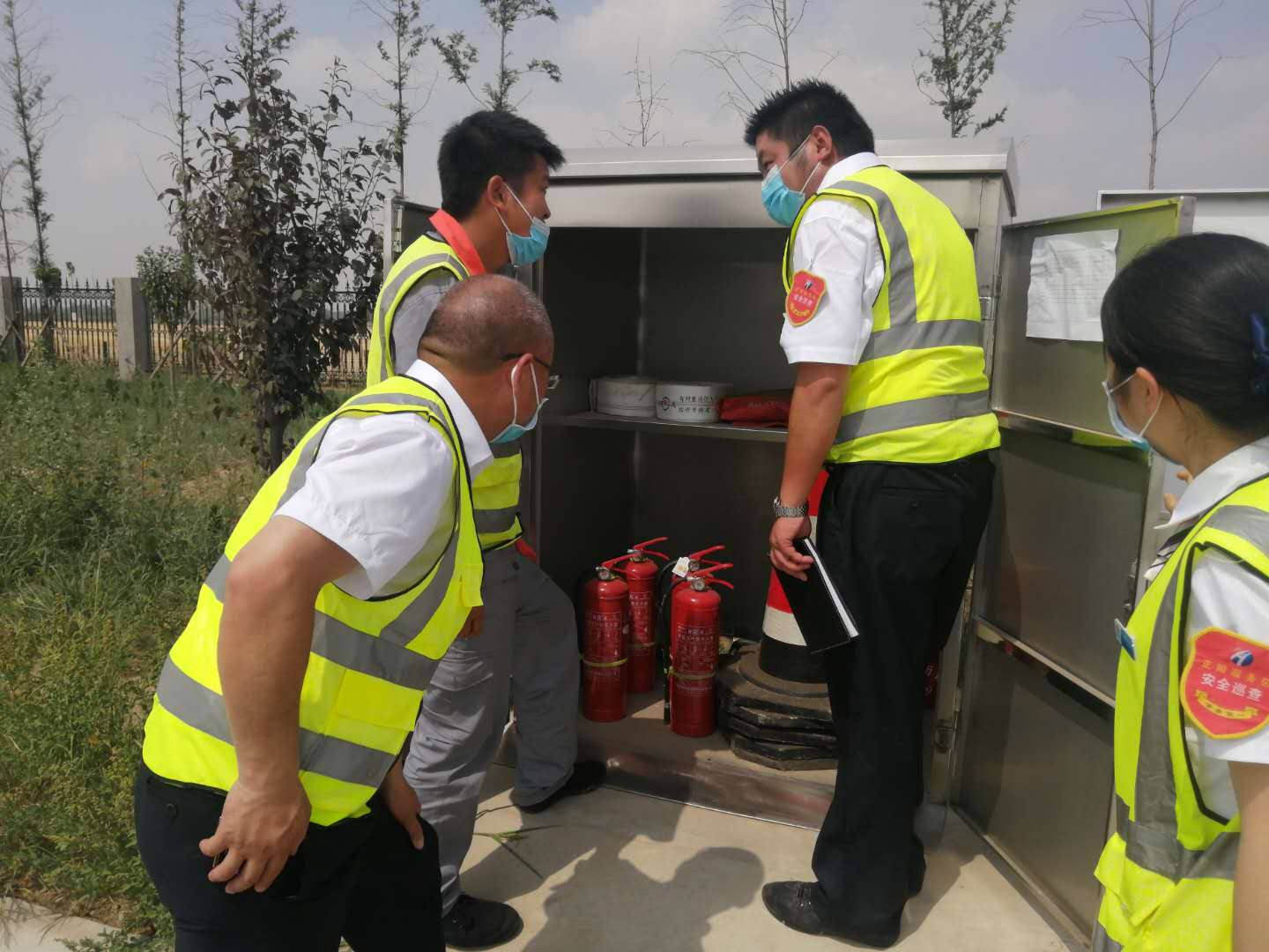 圖說:服務區公司所屬服務區扎實開展安全生產隱患排查治理工作.jpg 圖說:服務區公司所屬服務區扎實開展安全生產隱患排查治理工作.jpg