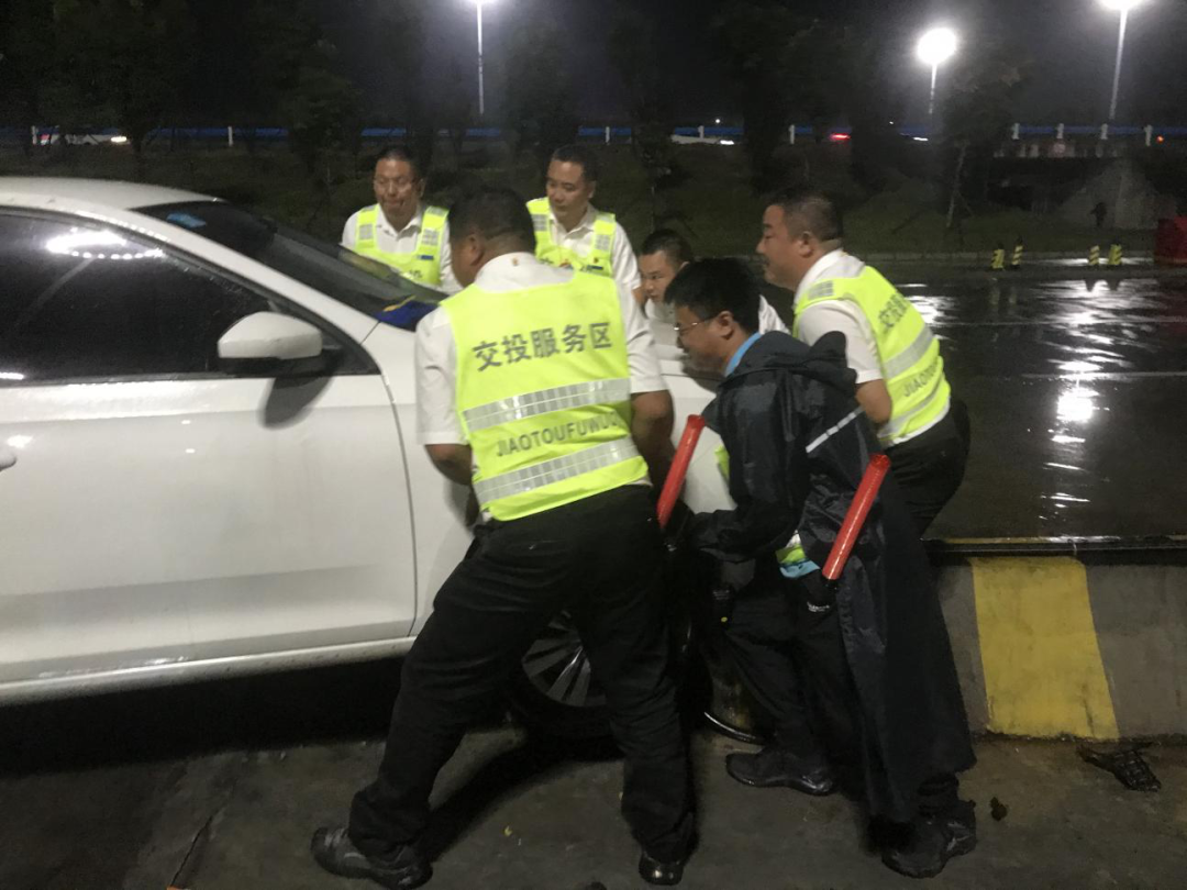 640 (1).png 640 (1).png