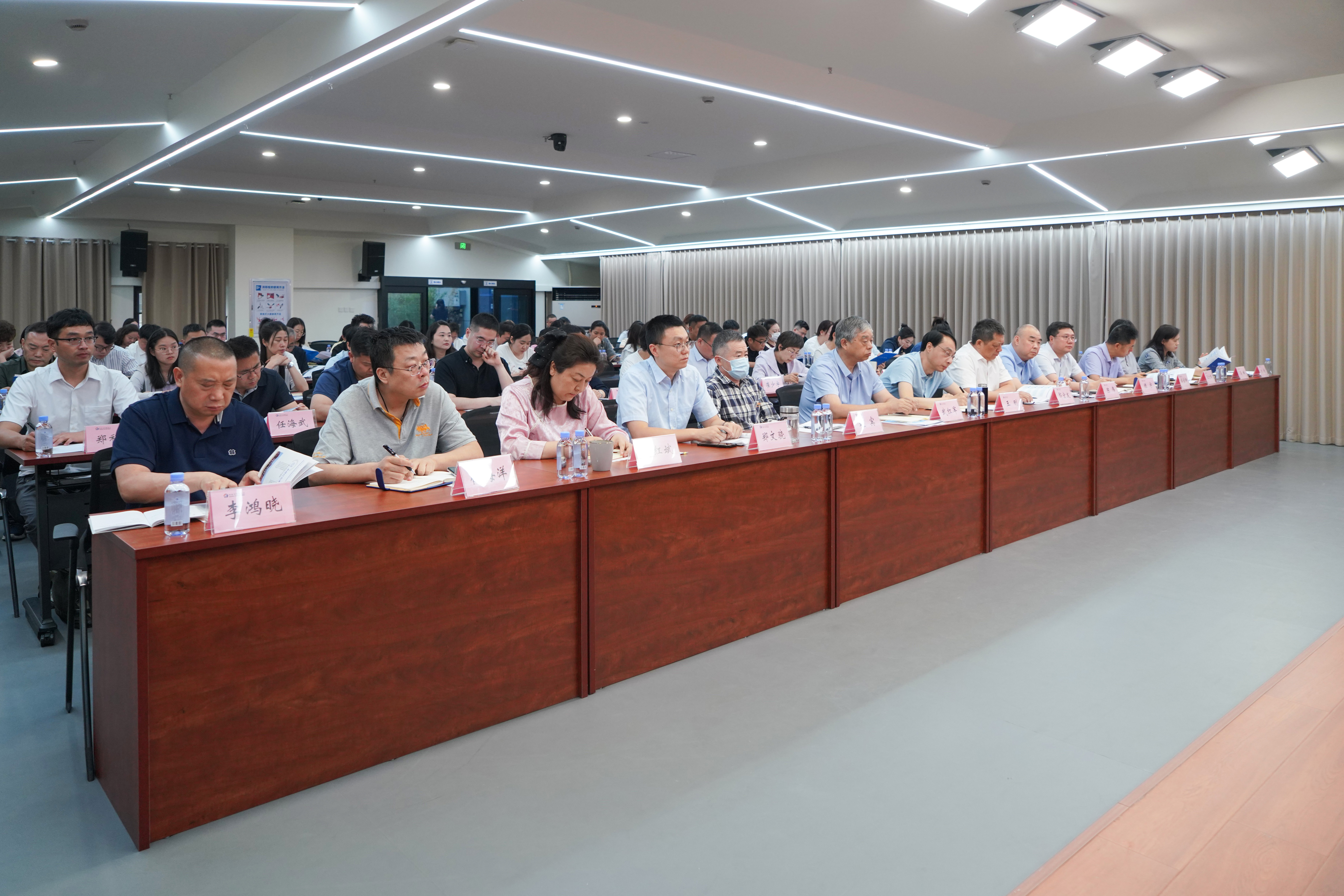 DSC02683.jpg DSC02683.jpg